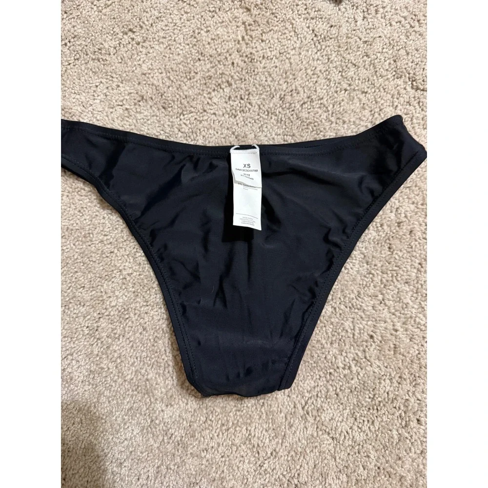 Cupshe Black Front Knot Two Piece Bikini Set XS‎ DAA12C3D007AA New With Tags - Picture 4 of 5